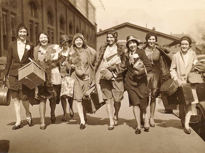 American women’s jazz band the Ingenues at Central station in 1928.