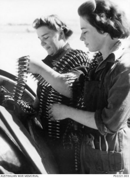 Women of the WAAAF loading ammunition