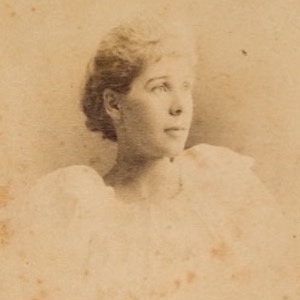 Very young photo of Louise Mack taken in August 1897.
